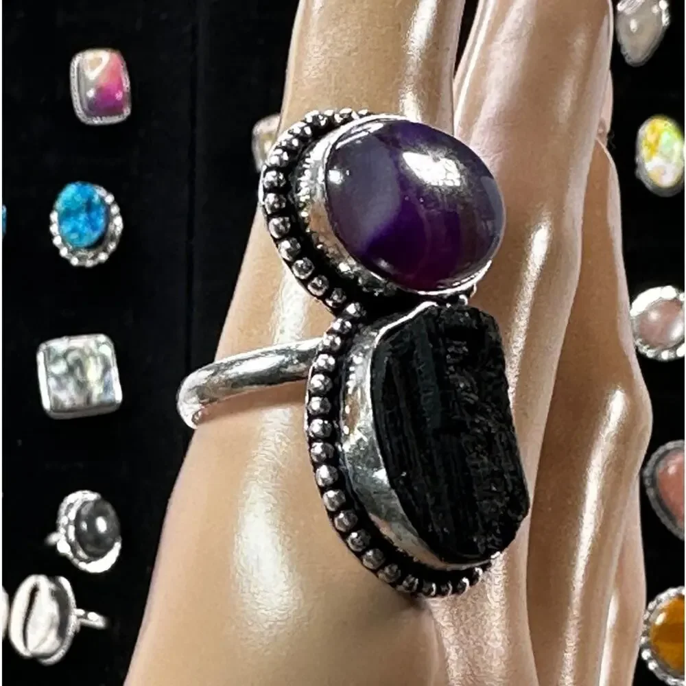 💕 Amethyst and raw‎ black  onyx two stone ring silver plated, handmade size 9